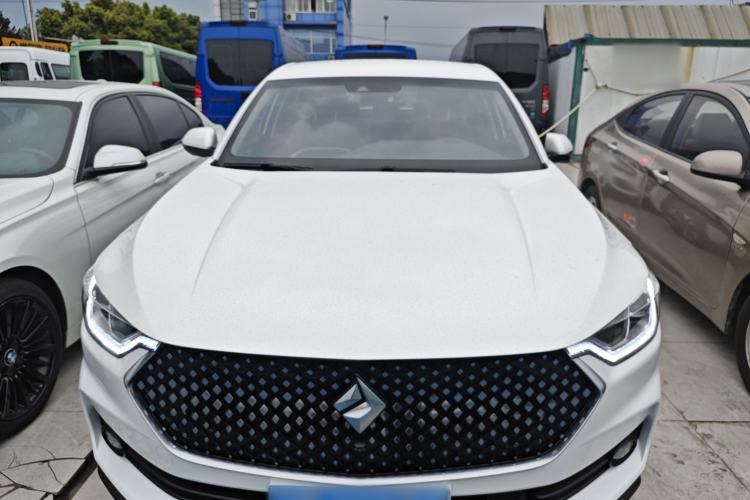 Used Baojun RC-6 2019 1.5T CVT 24-Hour Online Prestige Edition Front