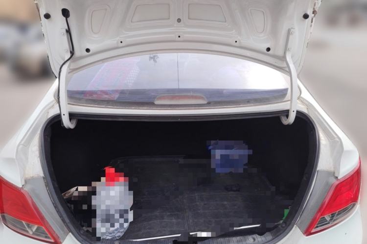 Used Hyundai Verna (older generation) 2014 1.4L Manual Smart GLS Trim
