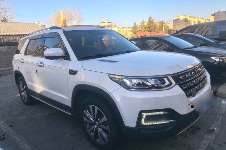 Used CHANGAN CS95 2017 2.0T Four-Wheel Drive ZhiZun Edition
