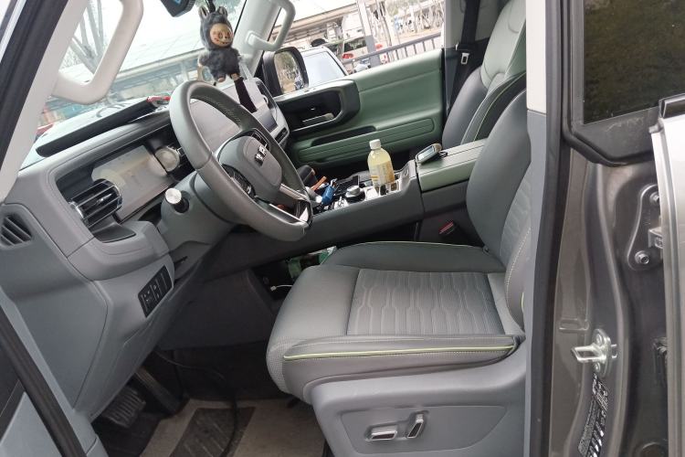 Used BAIC Off-Road BJ40 2024 2.0T All-New Blade Hero Edition Climber
