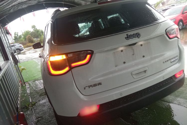 Used Jeep Compass 2017 200T Automatic Family Edition
