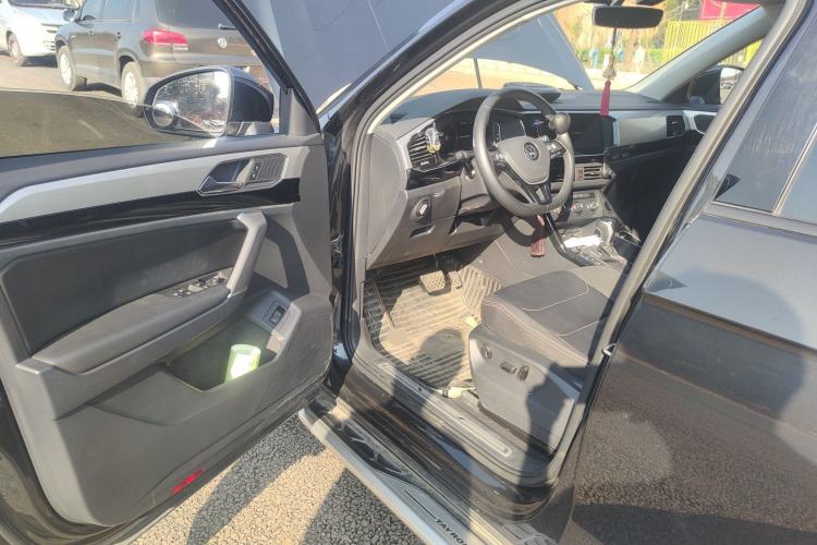 Used Volkswagen Tayron 2021 330TSI Two-Wheel Drive 30th Anniversary Edition Driver Seat