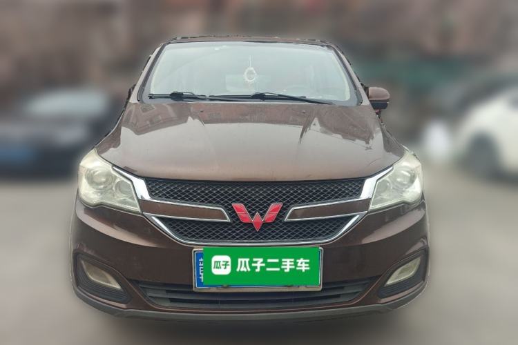 Used Wuling Hongguang 2015 1.5L S1 Luxury National Emission Standard V