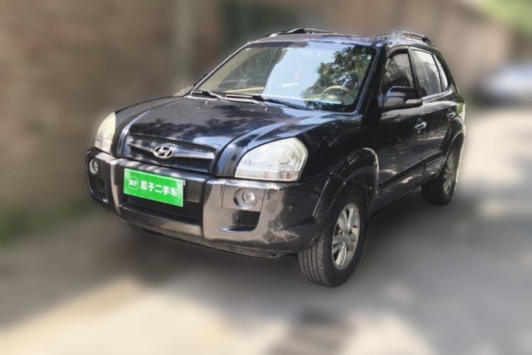 Used Hyundai Tucson 2009 2.0L Manual Two-Wheel Drive Fashion Edition