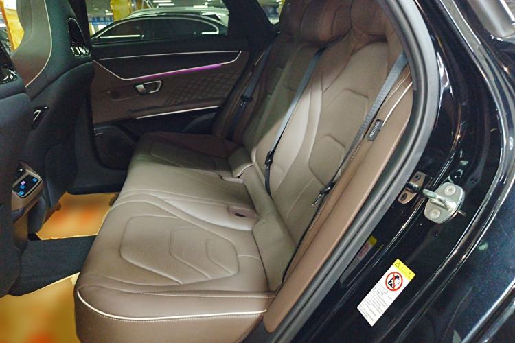 Used BYD Han 2022 DM-i 121KM Luxury Model Left Rear Seat