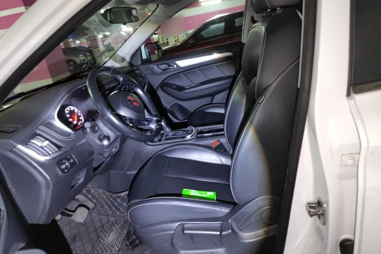 Used Roewe RX5 2018 20T Two-Wheel Drive Automatic Internet Smart Edition