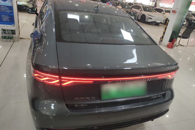 Used Chery Fengyun A8L 2025 1.5 TGDI 145 km Luxury Version Rear