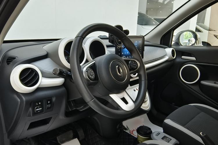 Used ORA Black Cat 2021 301 km Basic Version
