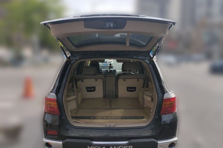 Used Toyota Highlander 2009 2.7L Two-Wheel Drive 7-Seater Luxury Navigation Edition Trunk