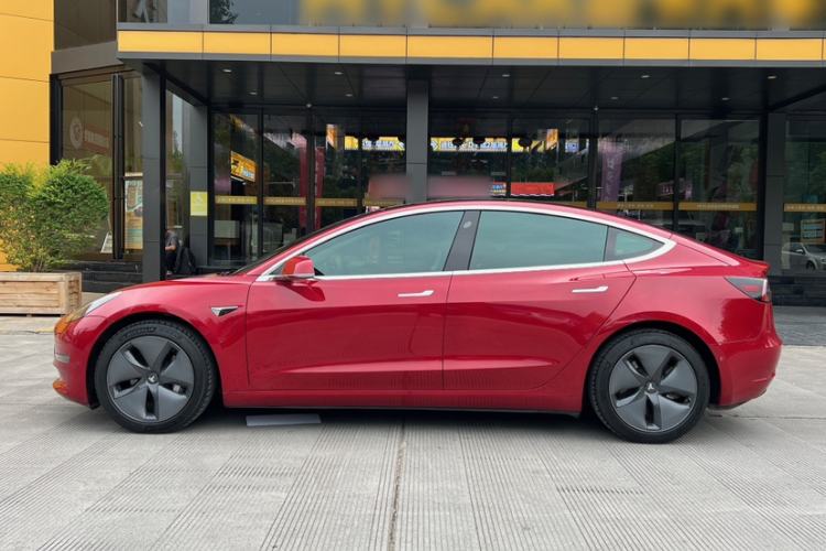 Used Tesla Model 3 2019 Long-Range All-Wheel-Drive Version