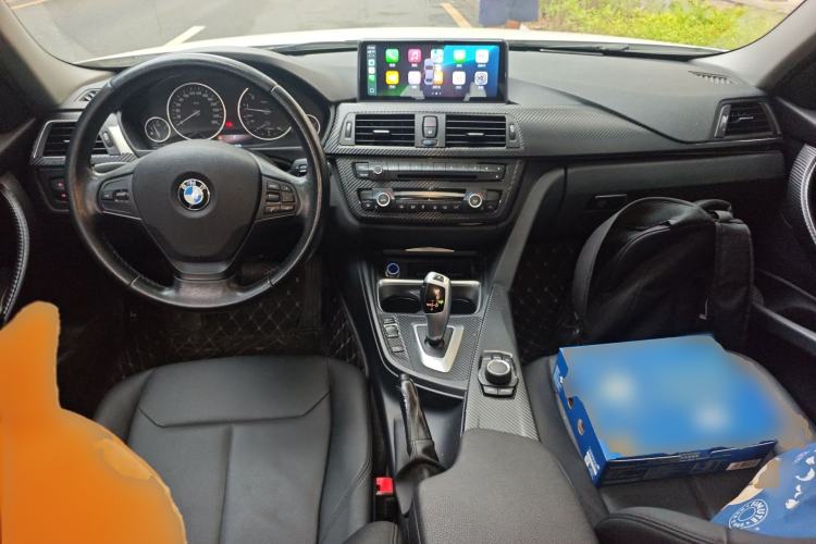 Used BMW 3 Series 2014 320Li Fashion Model Center Console