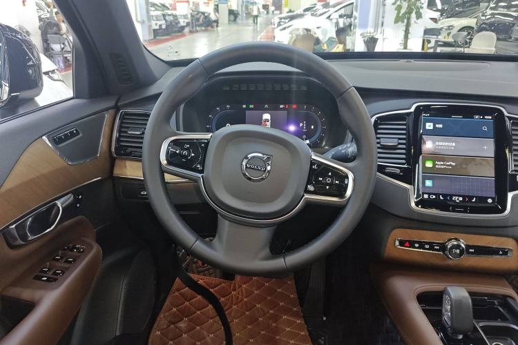 Used Volvo XC90 2023 B6 Zhiyi Luxury Edition 7-Seater