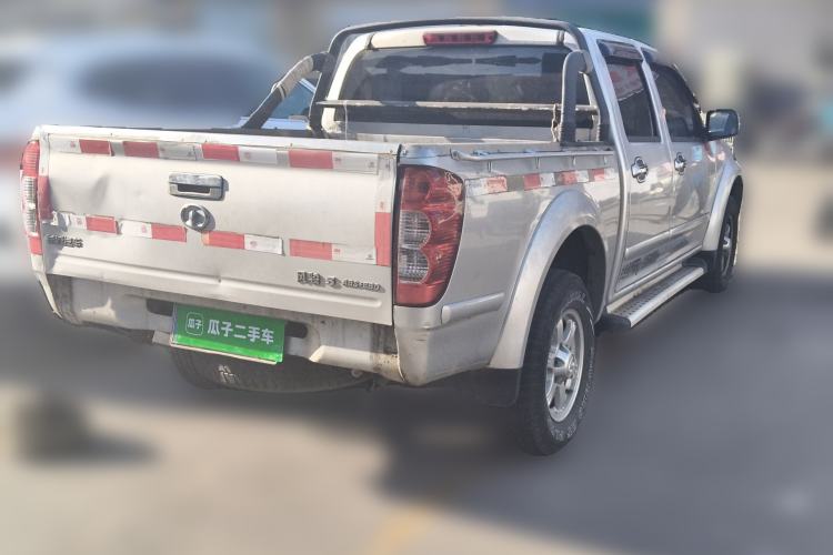 Used Great Wall Wingle 5 2013 2.0T European Version Two-Wheel Drive Elite Edition 6MT Big Double Cab GW4D20B Rear Right 45 Deg