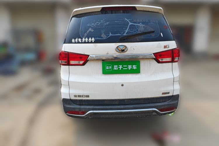 Used HYOSOW H3 2015 1.5L manual luxury version