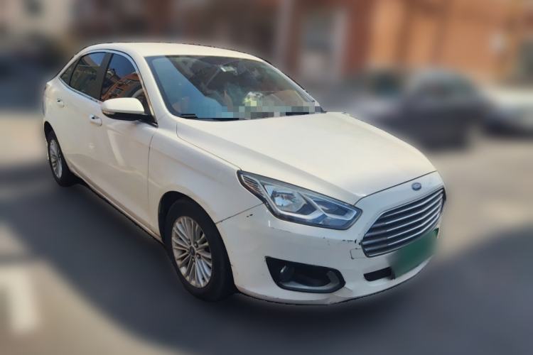 Used Ford Escort 2015 1.5L Automatic Comfort Edition
