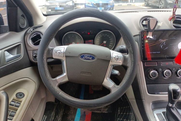 Used Ford Mondeo 2011 2.3L Fashion Edition
