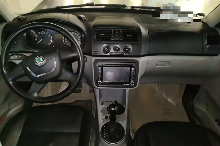 Used Skoda Fabia 2012 1.4L Automatic Crystal Edition