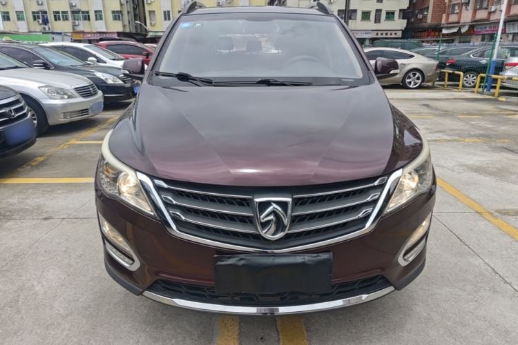 Used Baojun 560 2015 1.8L Manual Elite Edition