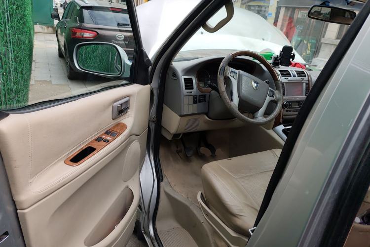 Used Jinbei Grace 2010 2.7L 3rd Generation Yu Ling Luxury Version Long Wheelbase 9-Seater Equipped with 2TR Engine