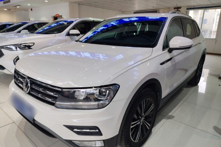 Used Volkswagen Tiguan L 2021 330TSI Automatic Two-Wheel Drive Smart Edition
