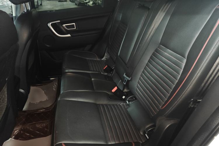 Used Land Rover Discovery Sport 2019 240 PS SE Dynamic Version China VI Standard Left Rear Seat