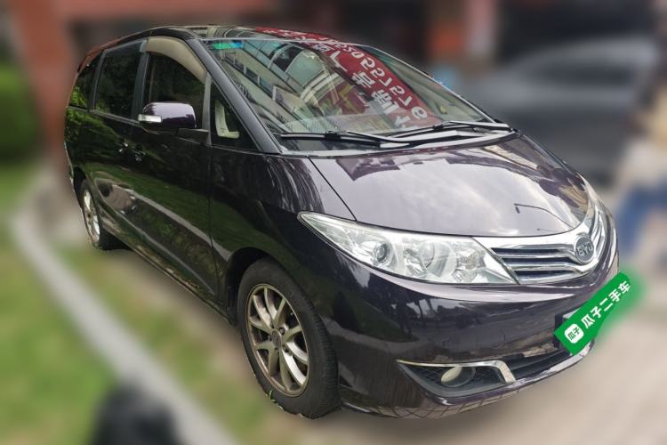 Used BYD M6 2015 2.4L Automatic Prestige Edition
