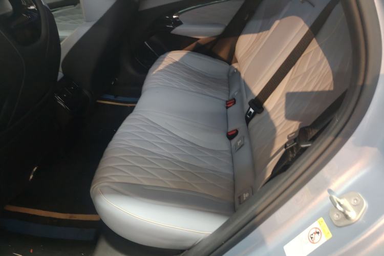 Used BYD Seal 2022 650 km All-Wheel-Drive Performance Version
