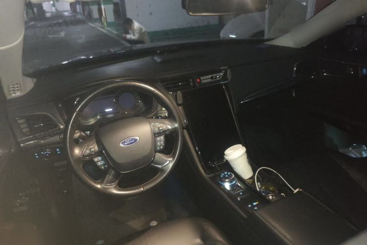 Used Ford Taurus 2019 EcoBoost 245 Premium Edition
