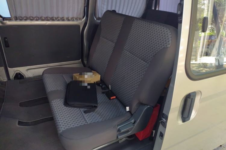 Used Wuling Zhiguang 2020 1.2L Practical Model China VI LSI Left Rear Seat