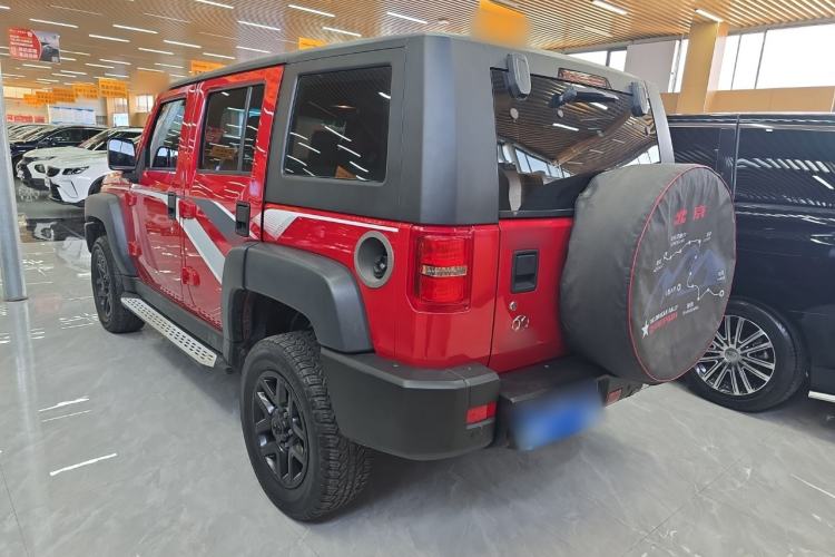 Used BAIC Off-Road BJ40 2017 40L 2.3T Automatic All-Wheel Drive Ring of the Tower Champion Edition