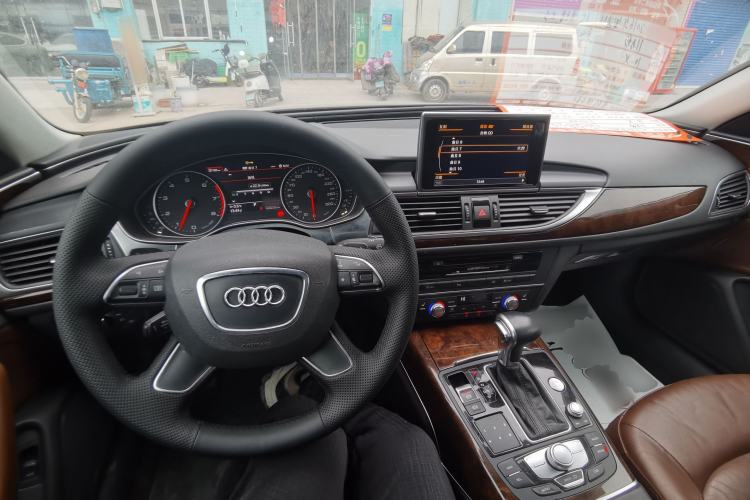 Used Audi A6L 2015 30 FSI Millionth Anniversary Comfort Model