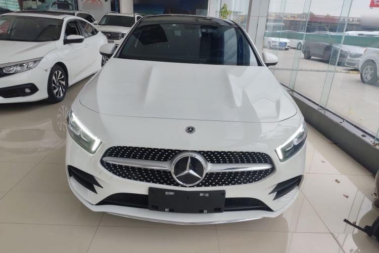 Used Mercedes-Benz A-Class 2022 Revised Version A 200 L Sport Sedan Fashionable Style