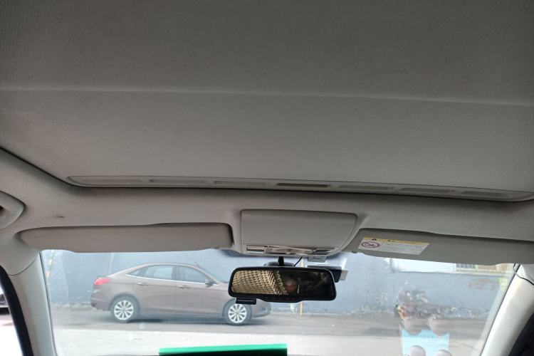 Used Volkswagen Gran Lavida 2013 1.4 TSI Manual Comfort Model