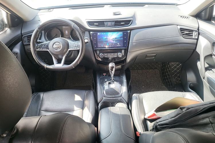 Used Nissan X-Trail 2021 2.0L CVT 2WD XL ITS Comfort Commemorative Edition Center Console