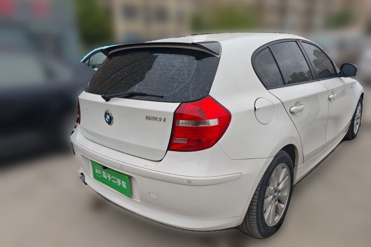 Used BMW 1 Series 2008 120i automatic transmission Rear Right 45 Deg