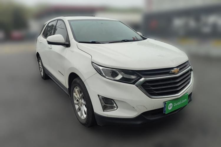 Used Chevrolet Equinox 2019 535T Automatic Lingjie Edition China VI Standard Front Right 45 Deg