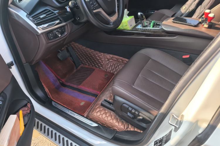 Used BMW X5 2018 xDrive28i
