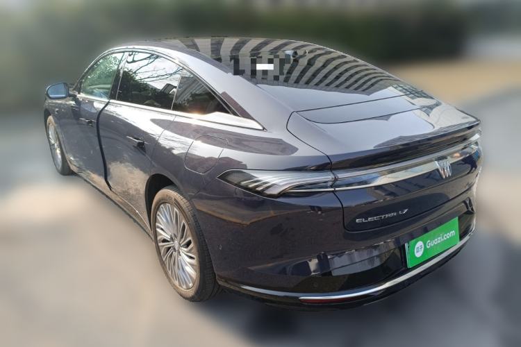 Used Buick L7 2025 Model Aivia