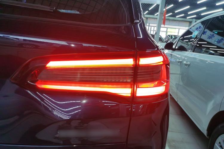 Used BMW X5 2022 Restyled xDrive 30Li Luxury Version M Sport Package