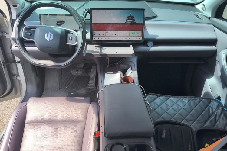 Used Leapmotor C10 2024 530 Comfort Edition Center Console