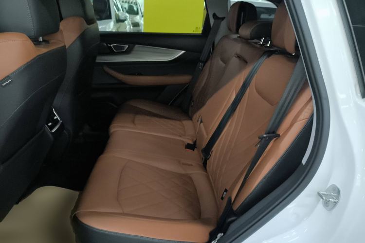 Used Chery Tiggo 8 PLUS 2021 290TGDI DCT Luxury Edition