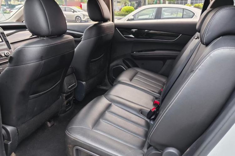 Used BYD Song MAX 2017 1.5T Manual Smart Connect Luxury 7-Seater