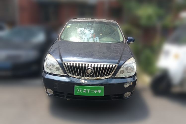 Used Buick GL8 2014 2.4L Comfort Edition
