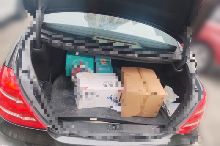 Used Mercedes-Benz S-Class 2012 S 300 L Business Standard Model
