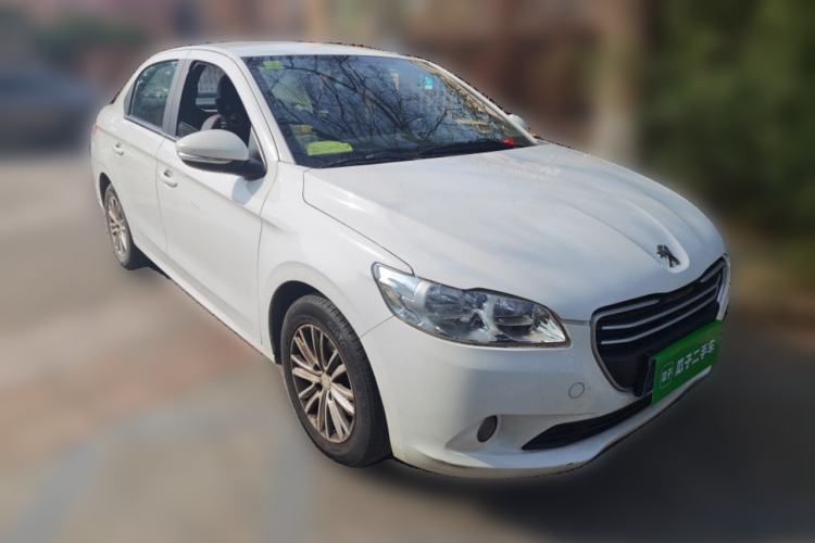 Used Peugeot 301 2016 1.6L Manual Comfort Edition Front Right 45 Deg