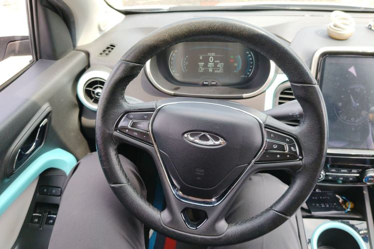 Used Chery QQ Little Ant 2021 150 000 Yuan Ant Fan Edition Ant Stylish Version Lithium Iron Phosphate Steering Wheel