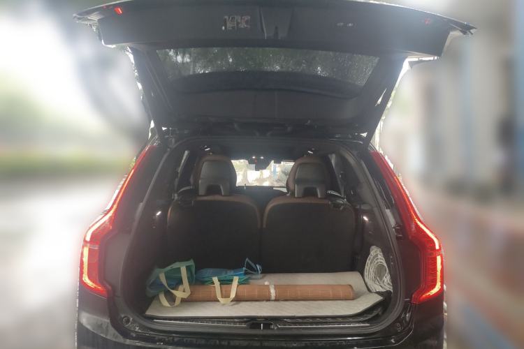 Used Volvo XC90 New Energy 2021 E-Drive Hybrid T8 Luxury Flagship 7-Seater Trunk