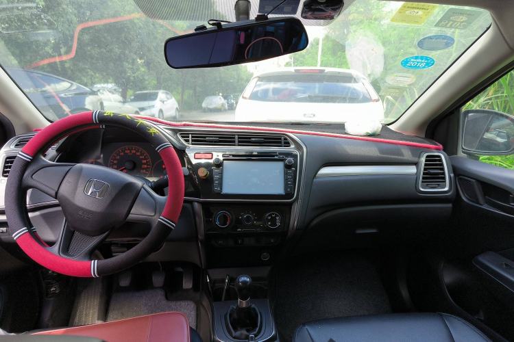 Used Honda Gienia 2017 1.5L Manual Classic Edition
