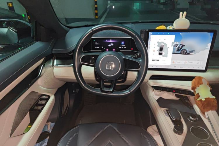 Used Zeekr 001 2021 Ultra-Long Range Dual-Motor YOU Version Steering Wheel