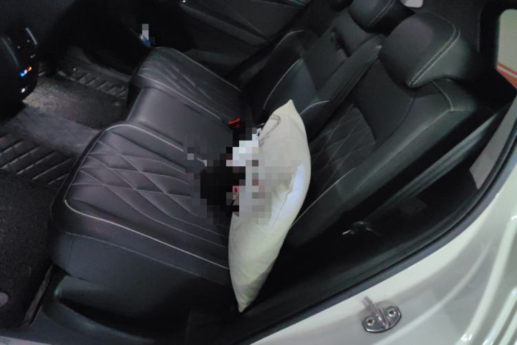 Used Volkswagen Tiguan L 2022 330TSI Automatic Two-Wheel Drive R-Line Enhanced Edition Left Rear Seat